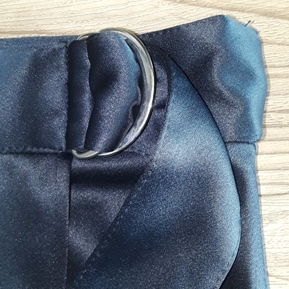 SOLD! H&M wrap a-line flowy skirt - Picture 2 of 7